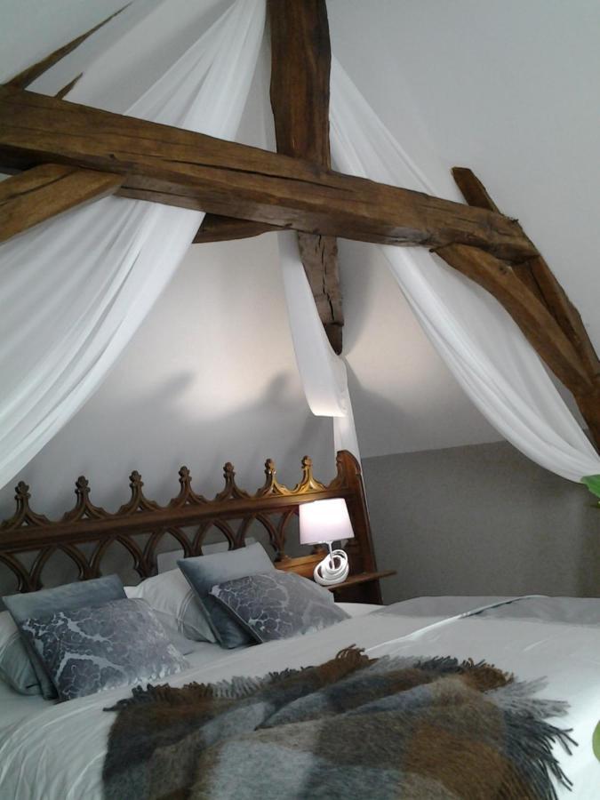 Le Manoir Des Roches Bed and Breakfast Bourré Exteriör bild