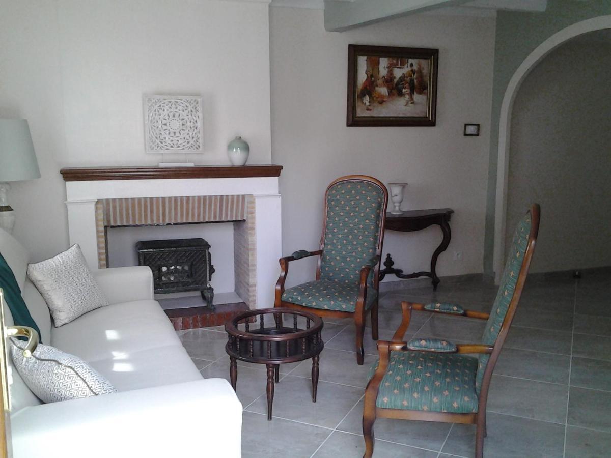 Le Manoir Des Roches Bed and Breakfast Bourré Exteriör bild
